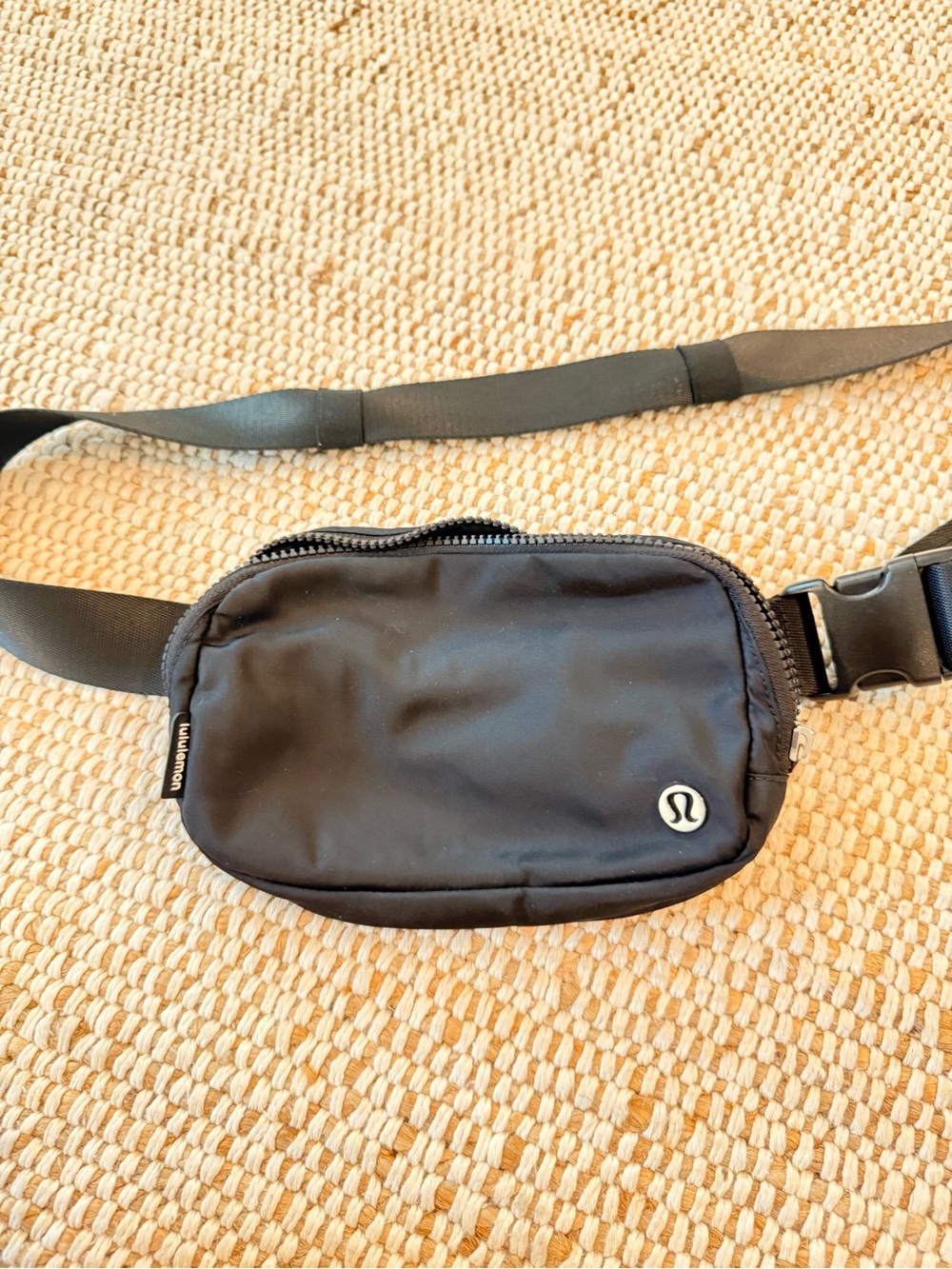 lululemon athletica Black Waist Belt Bag